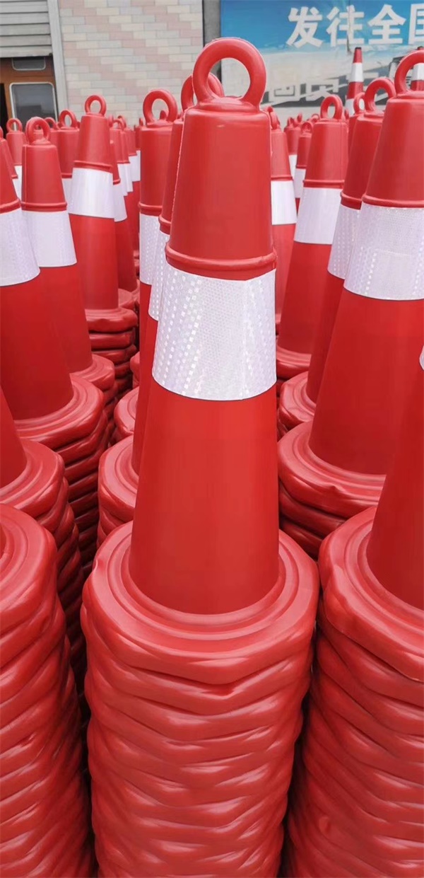 路锥防撞柱水马防撞桶