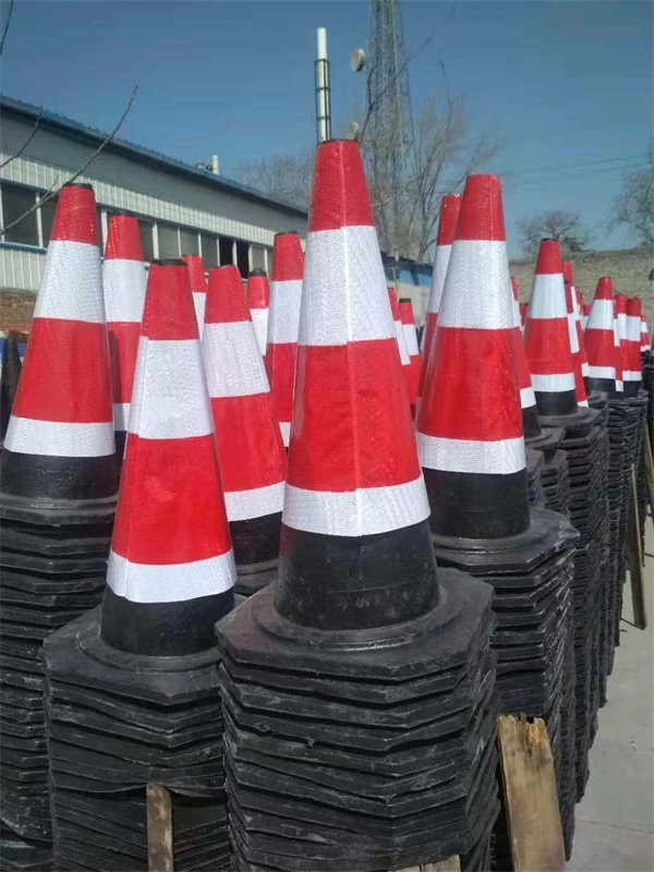 路锥防撞柱水马防撞桶