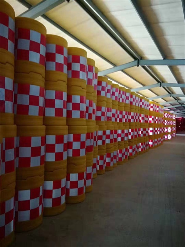 路锥防撞柱水马防撞桶