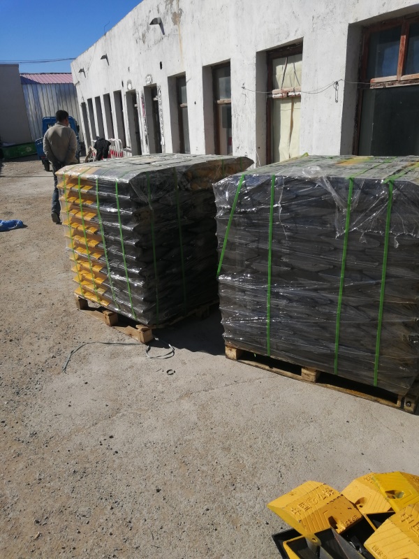 路锥防撞柱水马防撞桶