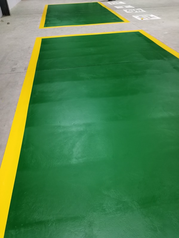 车管所标线施工现场