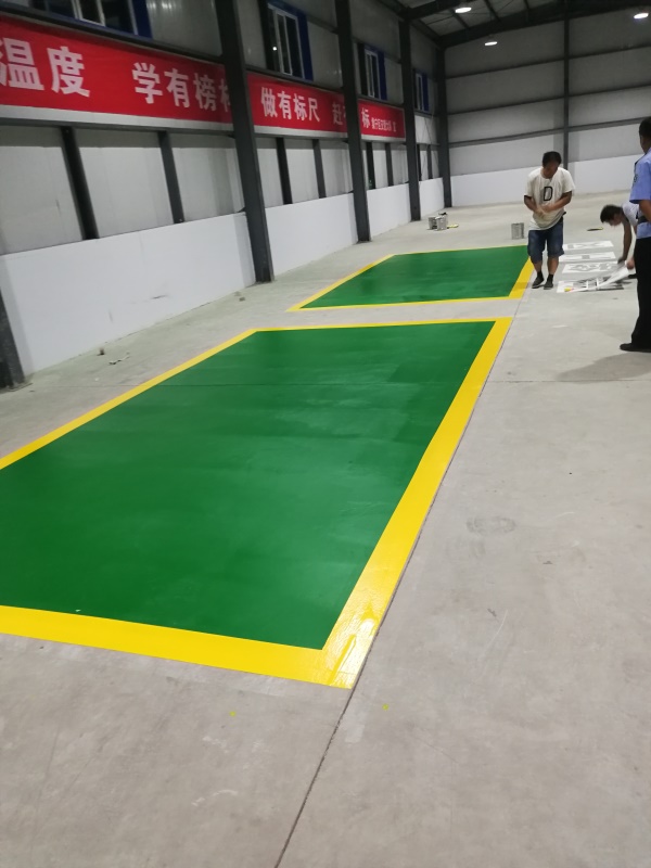 车管所标线施工现场